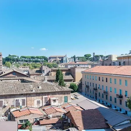 Panoramic Terrace Trastevere Daire